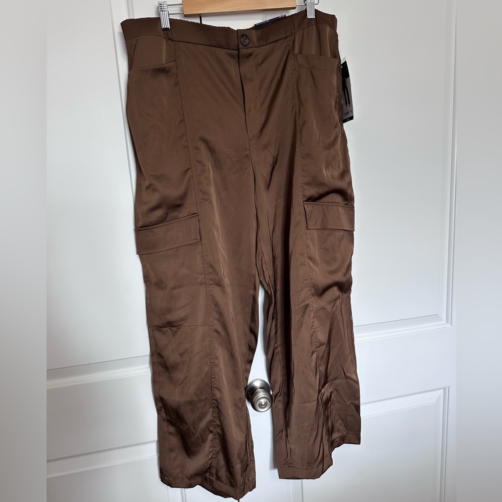 Brown, Sofia Vergara satin wide leg cargo pant (not real satin)